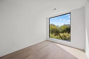 2209 S 1st St, Austin, TX 78704 - Photo 13