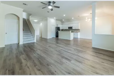 18705 Falcon Pointe Boulevard, Pflugerville, TX 78660 - Photo 3