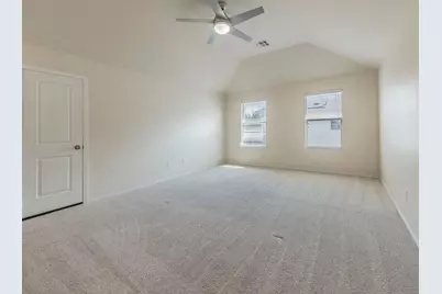 18705 Falcon Pointe Boulevard, Pflugerville, TX 78660 - Photo 13