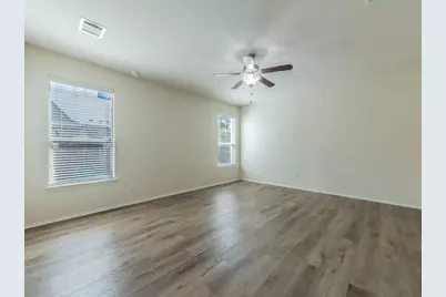 18705 Falcon Pointe Boulevard, Pflugerville, TX 78660 - Photo 9