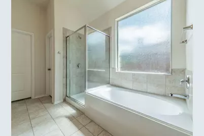 18705 Falcon Pointe Boulevard, Pflugerville, TX 78660 - Photo 11