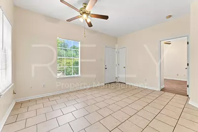 2908 Whisper Oaks Ln #B, Georgetown, TX 78628 - Photo 9