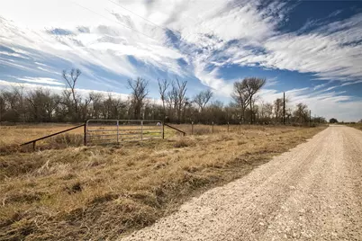 350 County Road 319, Rosebud, TX 76570 - Photo 21