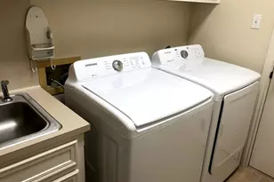 501 Westbrook Dr, Austin, TX 78746 - Photo 23