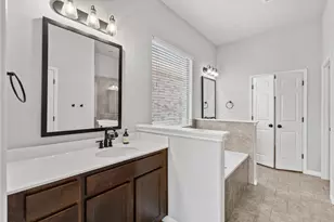 21824 Agarito Ln, Spicewood, TX 78669 - Photo 7