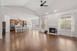 21824 Agarito Ln, Spicewood, TX 78669 - Photo 17