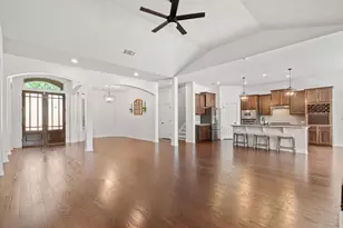 21824 Agarito Ln, Spicewood, TX 78669 - Photo 11