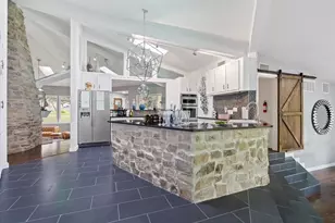 13204 Onion Creek Dr, Manchaca, TX 78652 - Photo 9