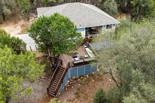 7502 Stable Ln, Lago Vista, TX 78645 - Photo 29