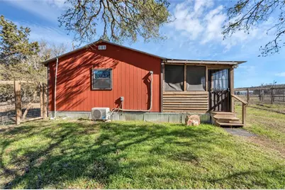 1750 Loop 165 Loop #B, Dripping Springs, TX 78620 - Photo 9