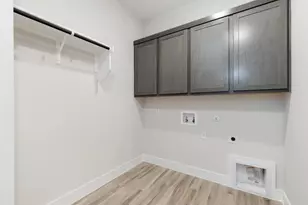 390 Crosswater Ln, Dripping Springs, TX 78620 - Photo 7