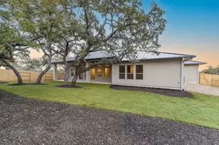 390 Crosswater Ln, Dripping Springs, TX 78620 - Photo 23