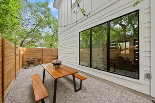 1710 Adina St, Austin, TX 78721 - Photo 27
