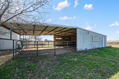 6501 County Road 239, Jarrell, TX 76537 - Photo 37
