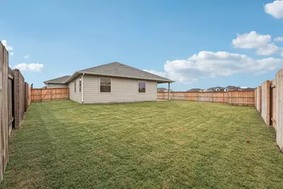 327 Backstays Loop, Kyle, TX 78640 - Photo 9