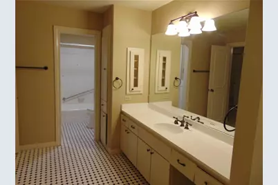 2516 Enfield Road #101, Austin, TX 78703 - Photo 13