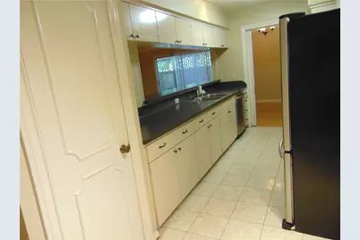 2516 Enfield Road #101, Austin, TX 78703 - Photo 9