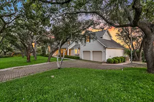 705 Windsong Trail, West Lake Hills, TX 78746 - Photo 19