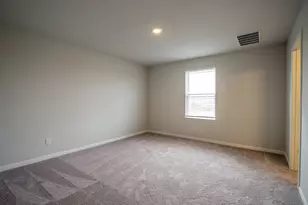 1009 Wild Leaf Wy, San Marcos, TX 78666 - Photo 5