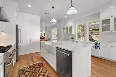 510 E 39th Street, Austin, TX 78751 - Photo 9