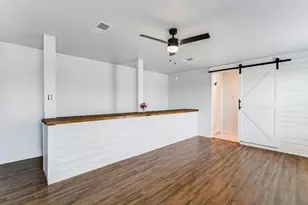 155 Travis Ln, Spicewood, TX 78669 - Photo 11