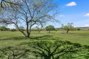 155 Travis Ln, Spicewood, TX 78669 - Photo 19