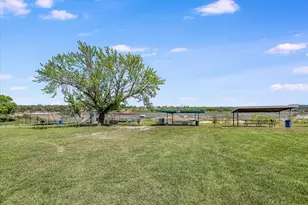 155 Travis Ln, Spicewood, TX 78669 - Photo 21