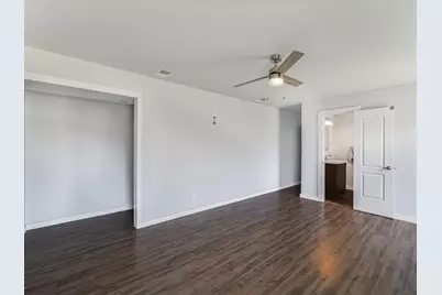 155 Travis Lane, Spicewood, TX 78669 - Photo 15