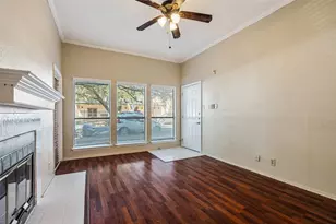 807 W 25th St, Austin, TX 78705 - Photo 7