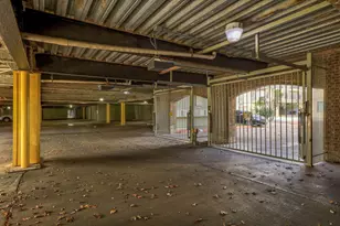 807 W 25th St, Austin, TX 78705 - Photo 29