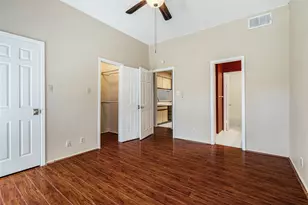 807 W 25th St, Austin, TX 78705 - Photo 15