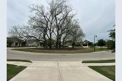 2018 Matlock Circle, Hutto, TX 78634 - Photo 35