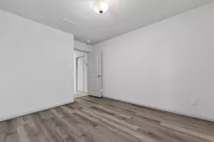 125 Caterpillar Ln, Georgetown, TX 78628 - Photo 11