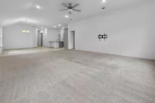 125 Caterpillar Ln, Georgetown, TX 78628 - Photo 23