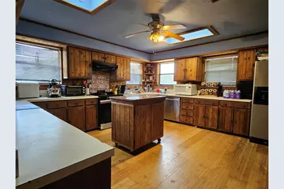 1503 Kingsoak Drive, Marble Falls, TX 78654 - Photo 7