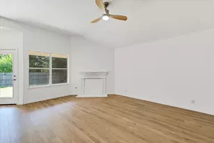 1707 Primrose Ln, Leander, TX 78641 - Photo 7
