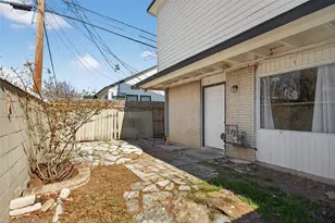 1400 Braes Ridge Dr, Austin, TX 78723 - Photo 3