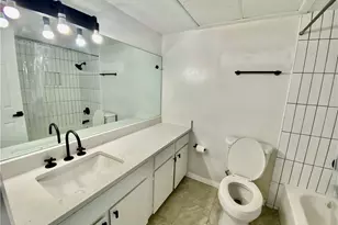 6910 Hart Ln, Austin, TX 78731 - Photo 5