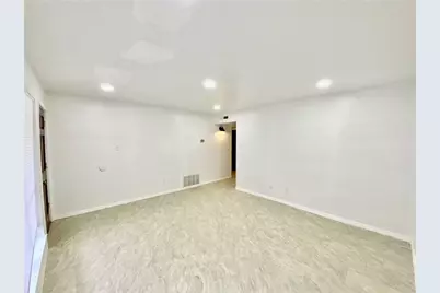 6910 Hart Lane #403, Austin, TX 78731 - Photo 1