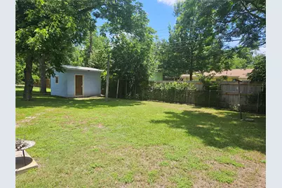 1003 Gilmore Street, Taylor, TX 76574 - Photo 27