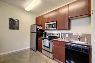 2505 San Gabriel St, Austin, TX 78705 - Photo 5