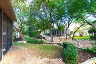 102 Harness Ln, Georgetown, TX 78633 - Photo 29