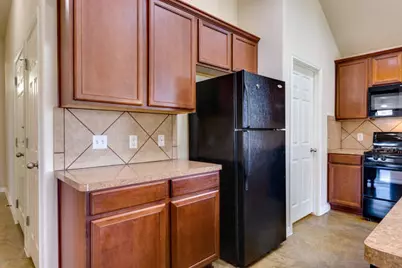 4504 Halliday Avenue, Austin, TX 78725 - Photo 9