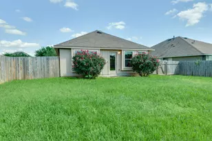 4504 Halliday Ave, Austin, TX 78725 - Photo 33