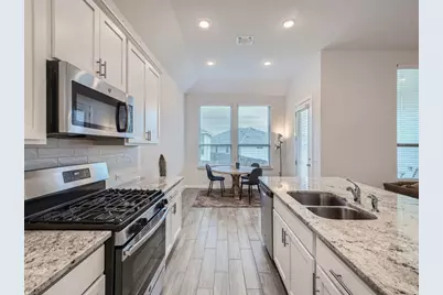 11400 American Mustang Loop, Manor, TX 78653 - Photo 7