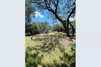 7900 Persimmon Trail, Austin, TX 78745 - Photo 3