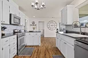 1283 Rattlesnake Trl, Burnet, TX 78611 - Photo 11