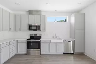 4704 Sunset Trail, Austin, TX 78745 - Photo 21