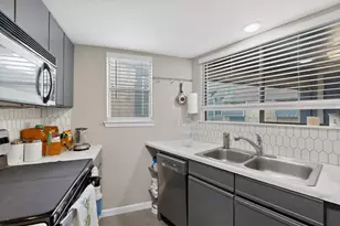 2500 Burleson Rd, Austin, TX 78741 - Photo 15