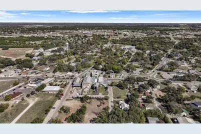 923 Loop 332 Street, Liberty Hill, TX 78642 - Photo 29